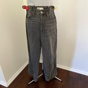 Women’s zara baagy jeans size 4